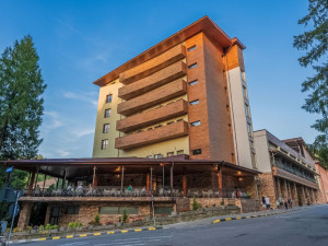 Hotel CASCADA WELLNESS AND SPA