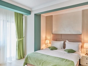 Hotel AZALEEA