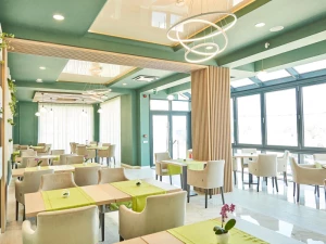 Hotel AZALEEA - Mamaia