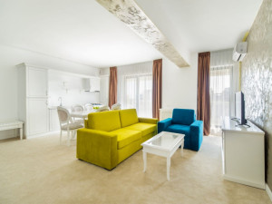 MIRAMARE RESIDENCE