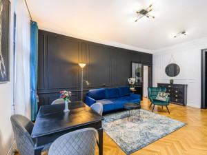 COLIN'S PLACE