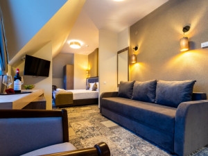 Hotel IZVOARE