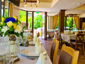 Hotel IZVOARE