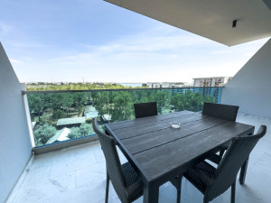 WAVE 6 APARTMENTS