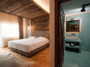 HOTEL HANUL BUCOVINEI