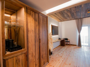 HOTEL HANUL BUCOVINEI