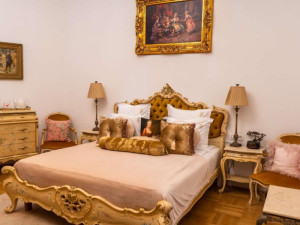 HOTEL CONACUL COROANEI LUXURY BOUTIQUE MANSION