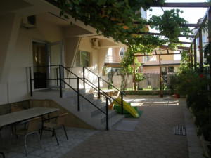 VILA MARYNERO