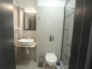 CAMERE DE INCHIRIAT ESCAPE ( Adults only)