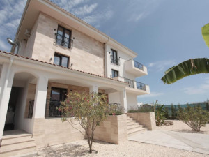 CAMERE DE INCHIRIAT ESCAPE ( Adults only)