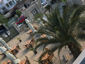 CAMERE DE INCHIRIAT ESCAPE ( Adults only)