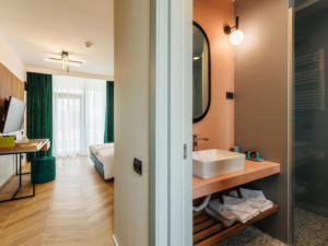 HOTEL HYPNOSE RESORT (Adult only)