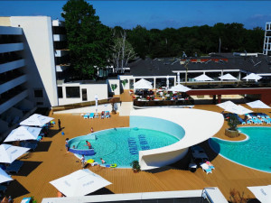 GRAND HOTEL CARAIMAN